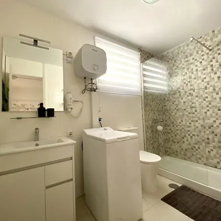 Apartamento De La Torre 2 *