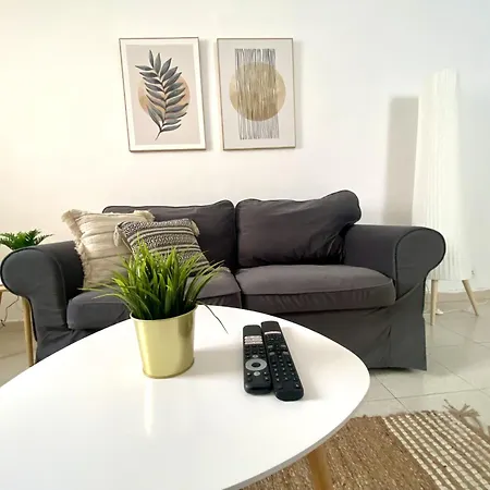 Appartement De La Torre 2 *